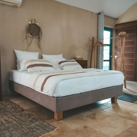 Villa La Kaz Venelle Saint Pierre Esterno foto